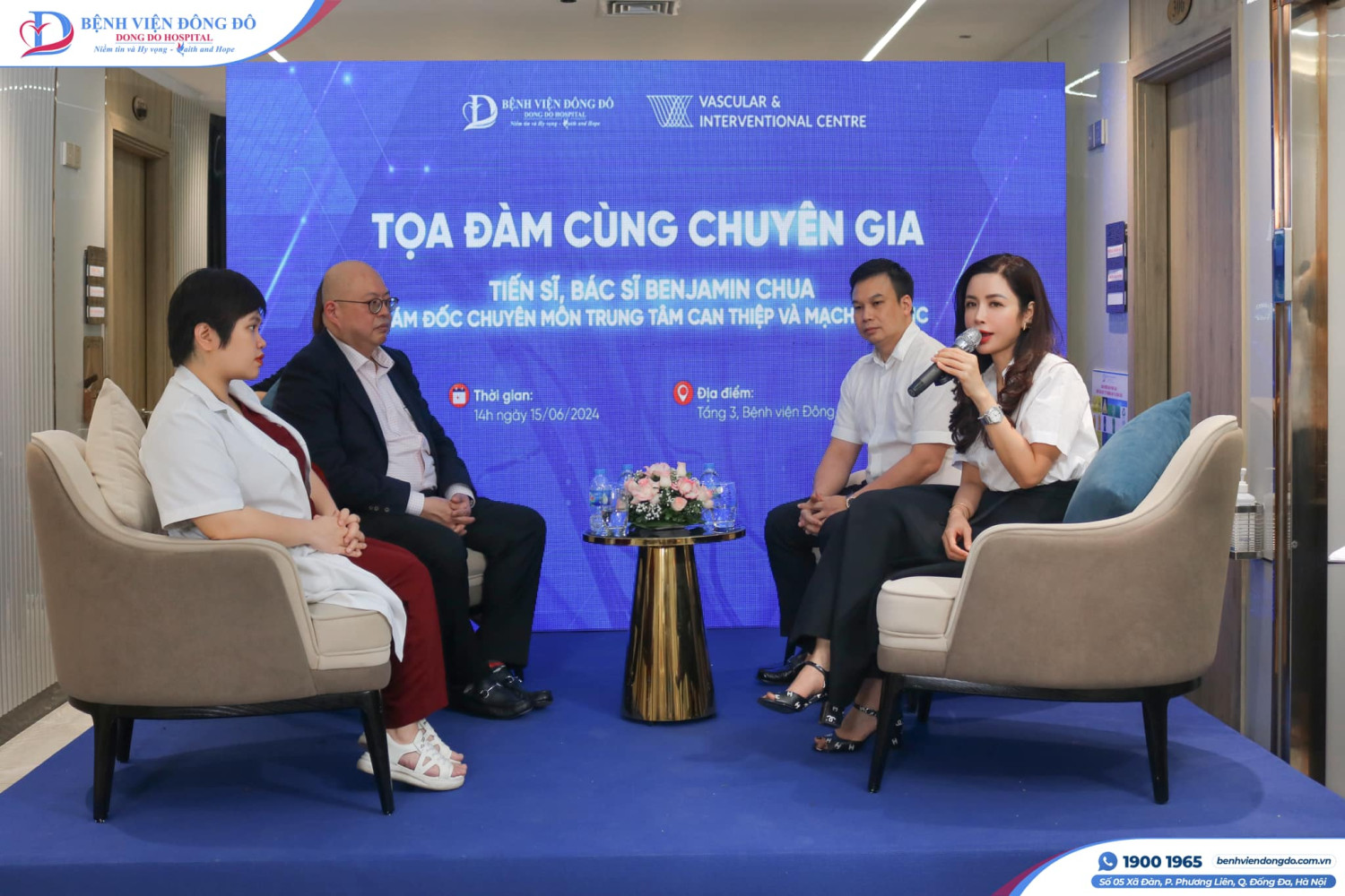 Toạ đàm trao đổi kinh nghiệm khám bệnh giữa bệnh viện Đông Đô và bác sĩ Benjamin Chua